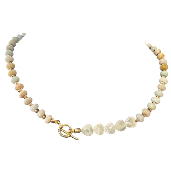 Jewelry - Elegant Gold Cream Glass and Semiprecious Stones Beaded Necklace Handmade